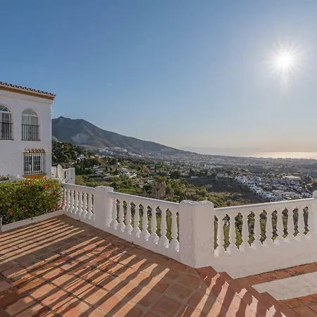 Tio Charles Apartment Benalmadena